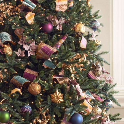 Árbol de Navidad California Baby Redwood con Luces LED – Ramas Articuladas y Base Metálica Premium