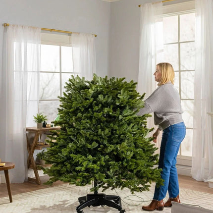 Árbol de Navidad Verde Premium con Luces LED – Ramas Articuladas y Base Metálica con Ruedas